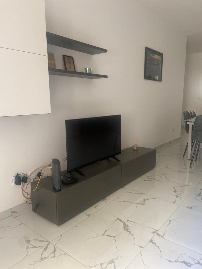 Sliema Centrally Located Apt Exterior photo